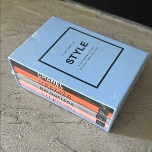 Little Books of Style Box Set designee
